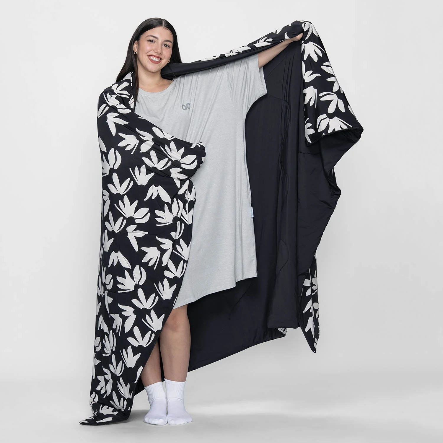 Black Floral - Image 5