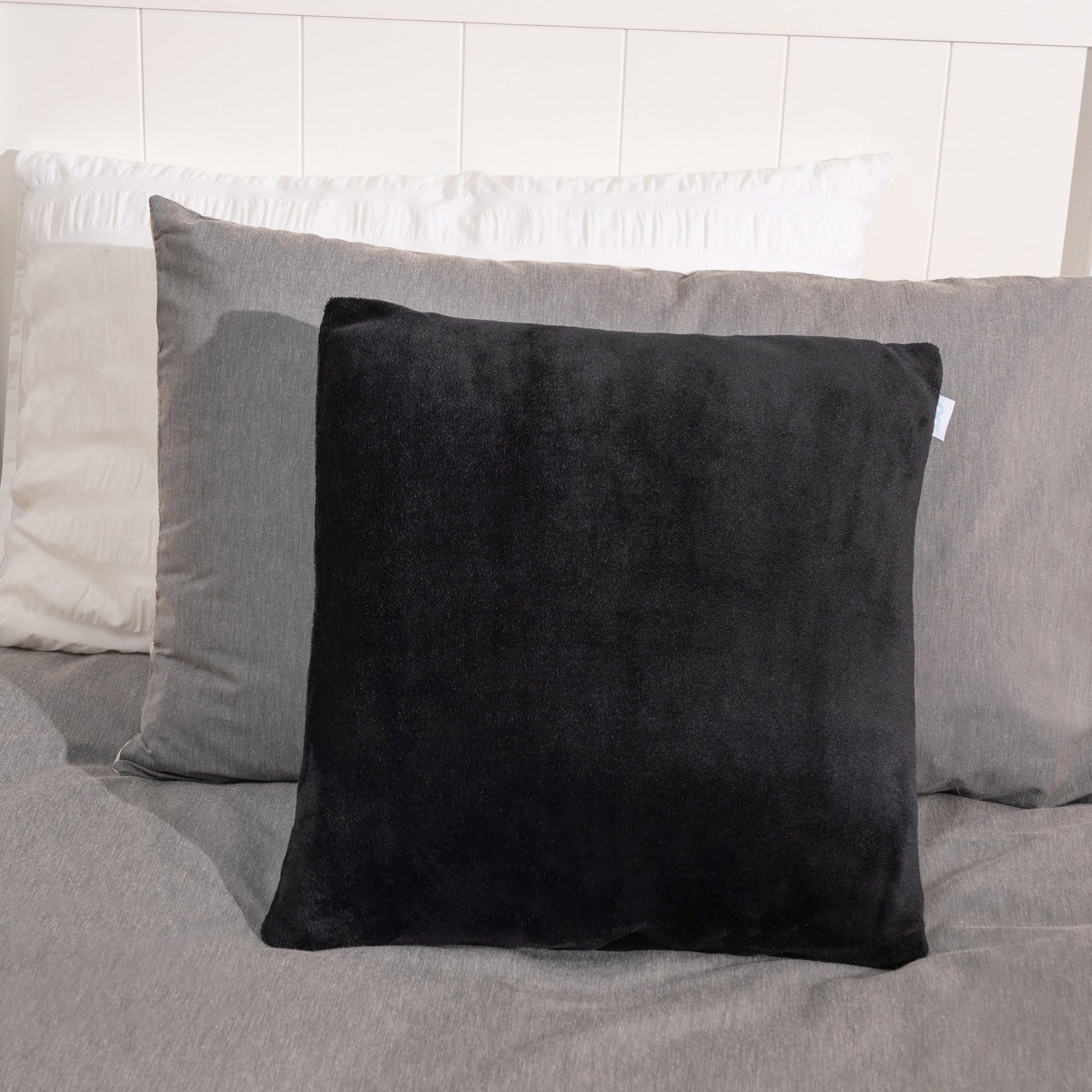 Black - Image 2